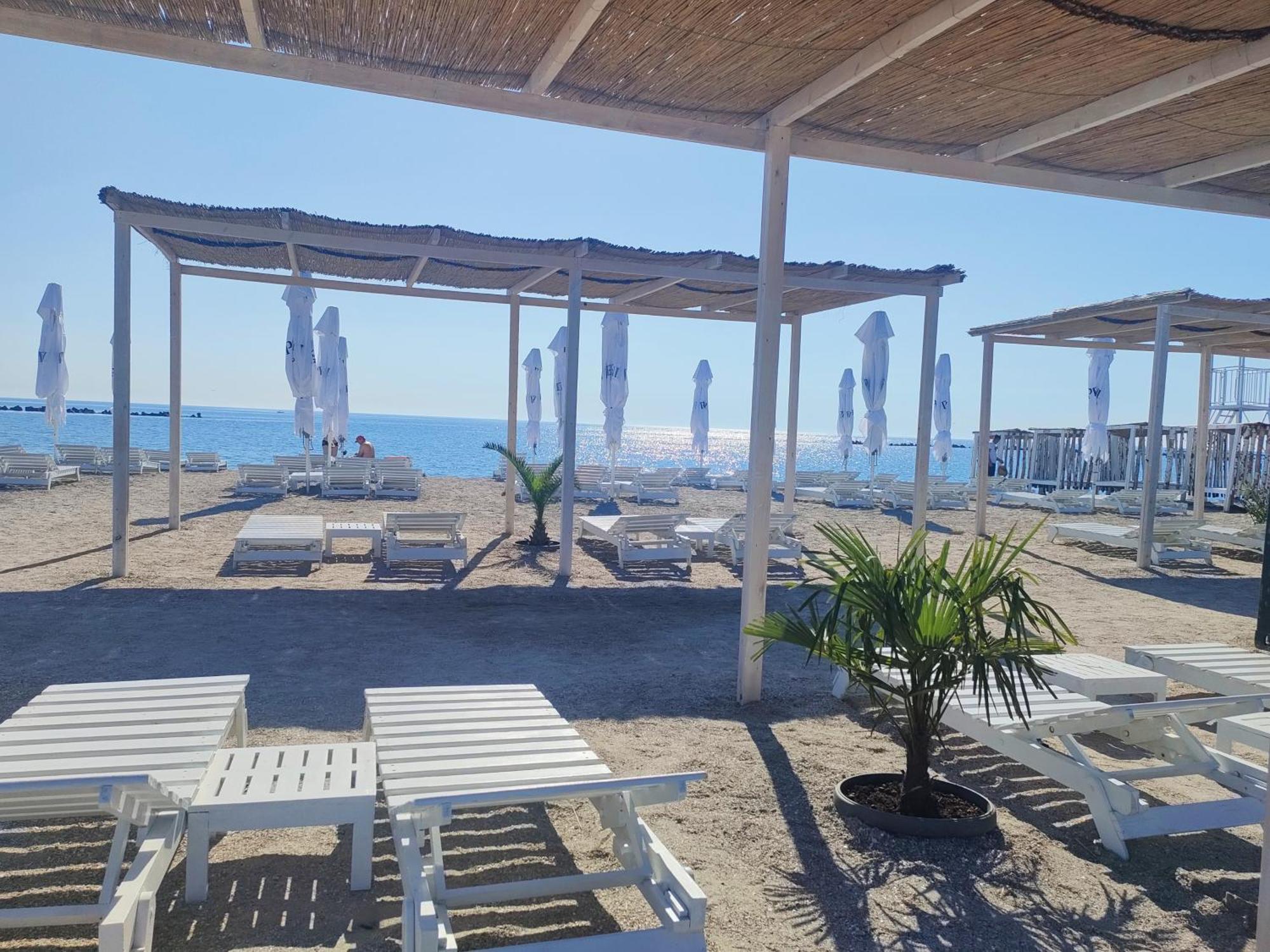 Residencia Del Mar Mamaia Apartment Bagian luar foto